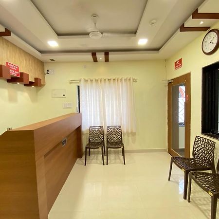 Prabhuvihar Residency Hotel Porvorim Bagian luar foto