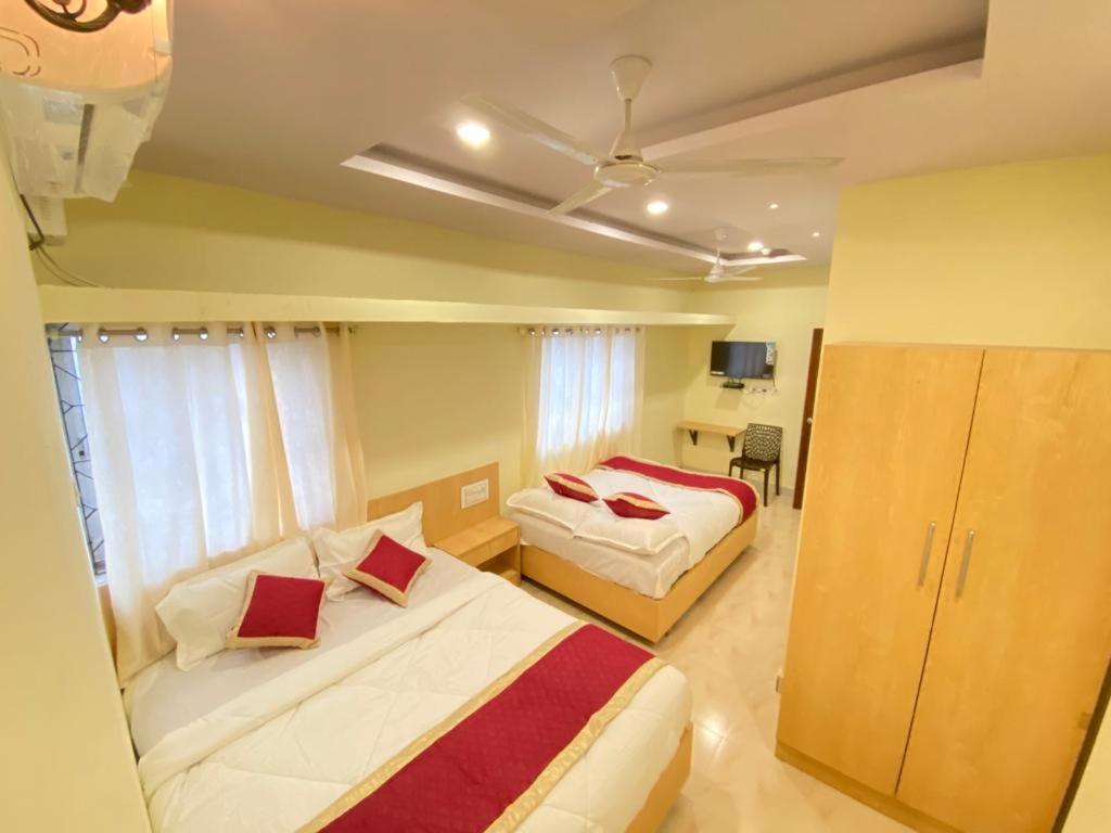 Prabhuvihar Residency Hotel Porvorim Bagian luar foto