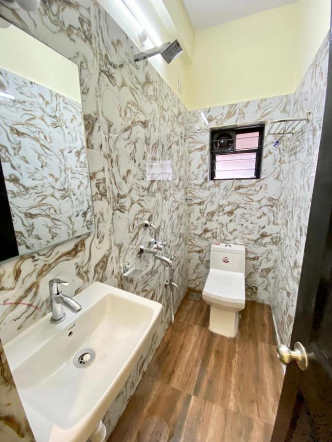 Prabhuvihar Residency Hotel Porvorim Bagian luar foto