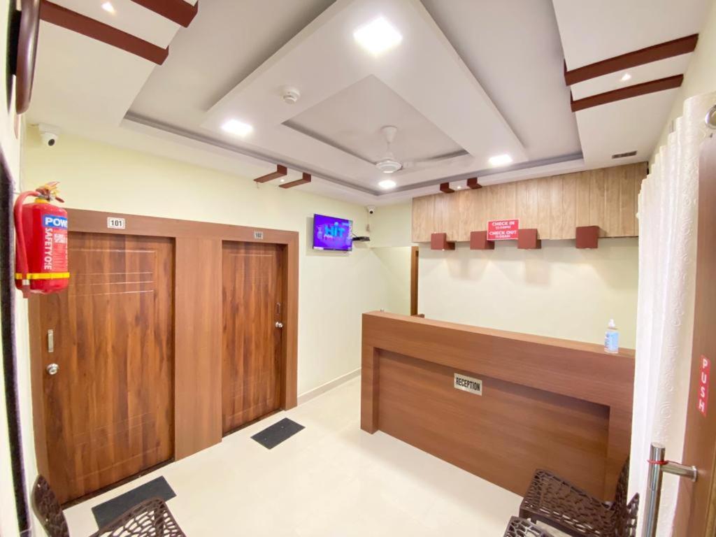Prabhuvihar Residency Hotel Porvorim Bagian luar foto